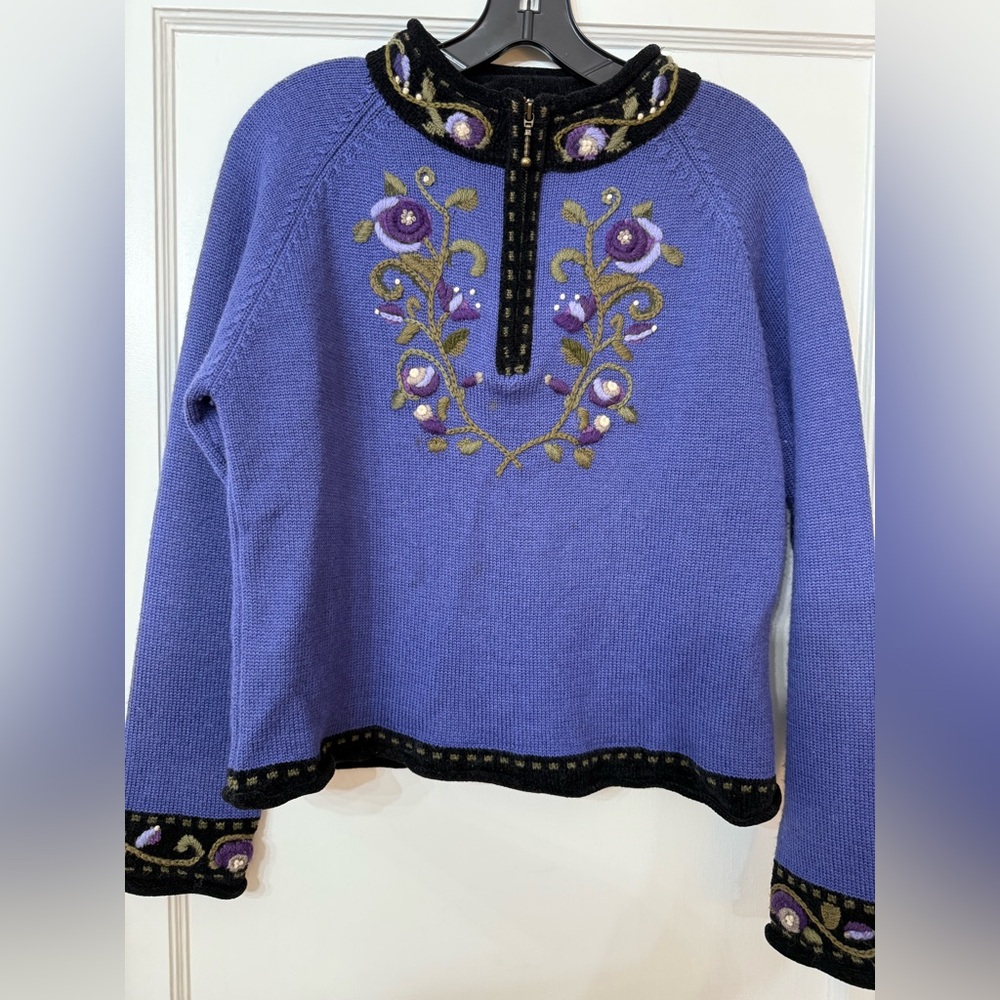 J McLaughlin blue and purple floral embroidered wool quarter zip sweater size s